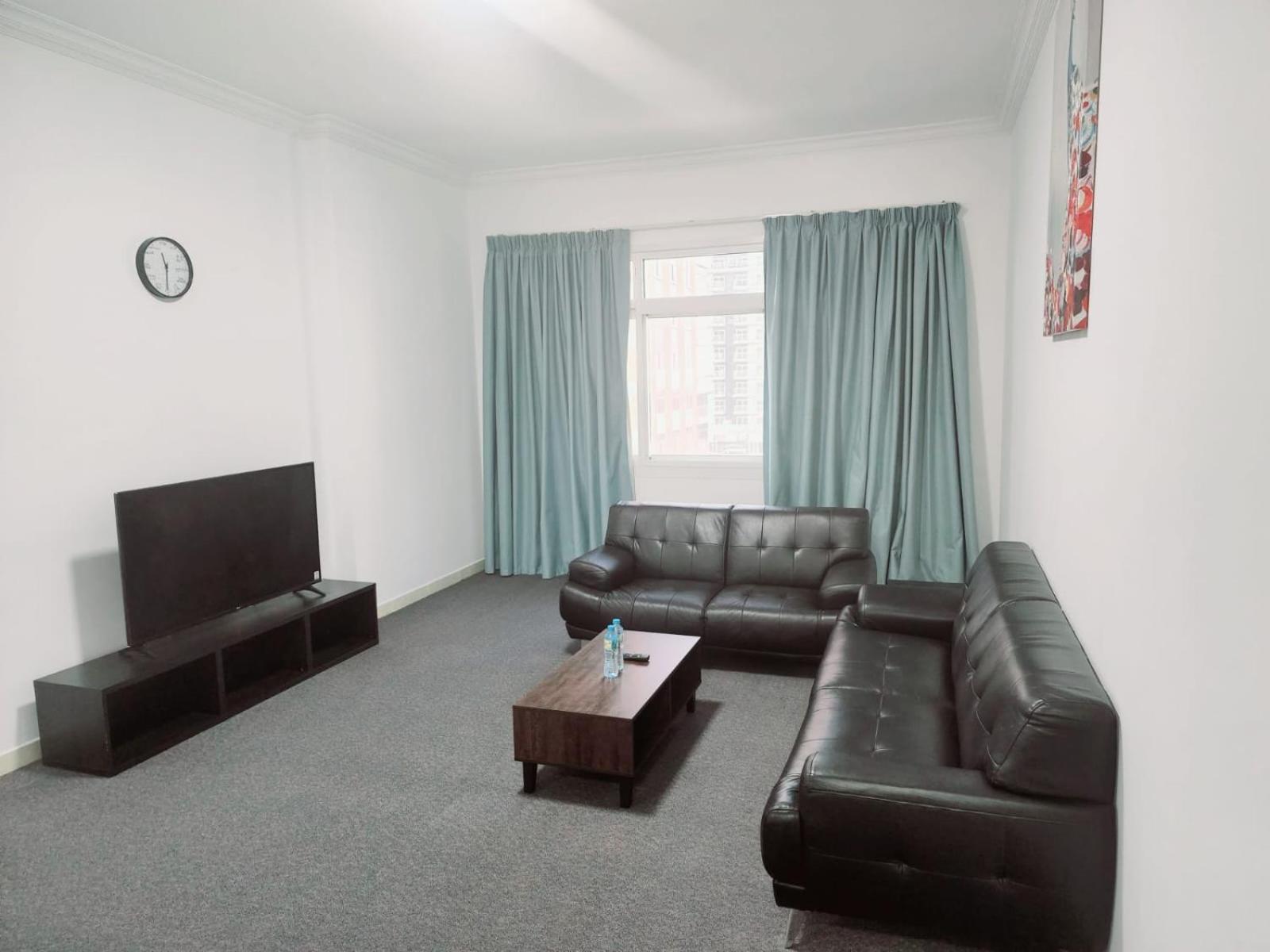 Havana Holiday Homes Oud Metha Дубай Екстериор снимка