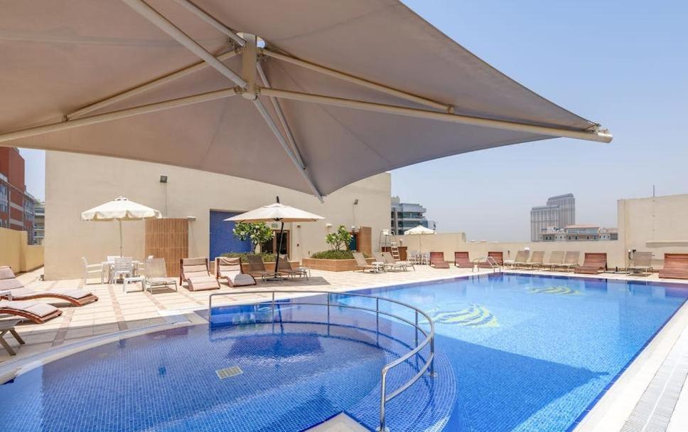 Havana Holiday Homes Oud Metha Дубай Екстериор снимка